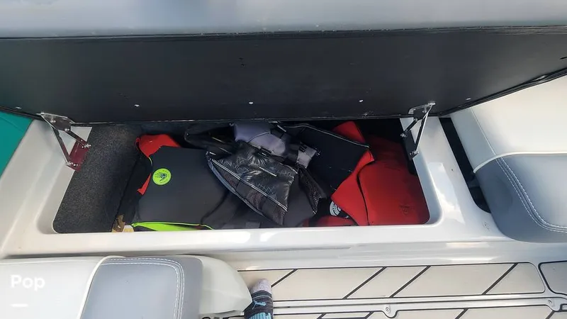 Slide: The Image of Compartment Storage - 11305482