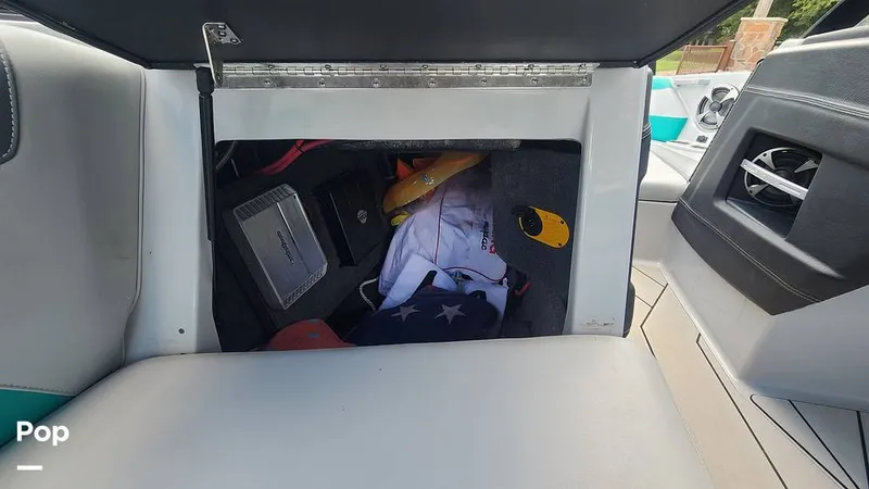 Slide: The Image of Compartment Storage - 11305492