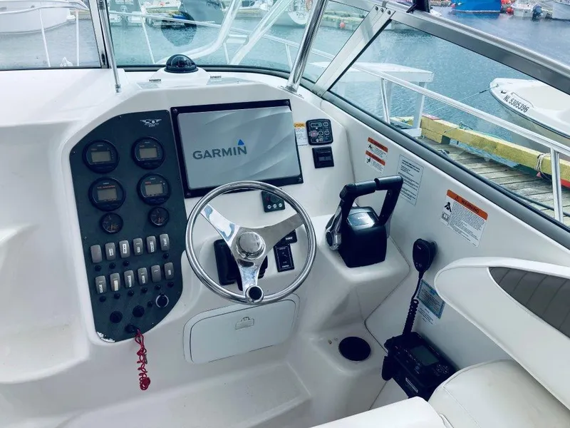 Slide: The Image of Seaswirl 2901 Walkaround O/B 2007 - 6