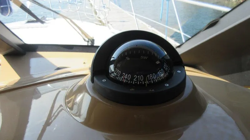 Slide: The Image of Carver Yachts 450 Voyager Pilothouse 2004 - 49