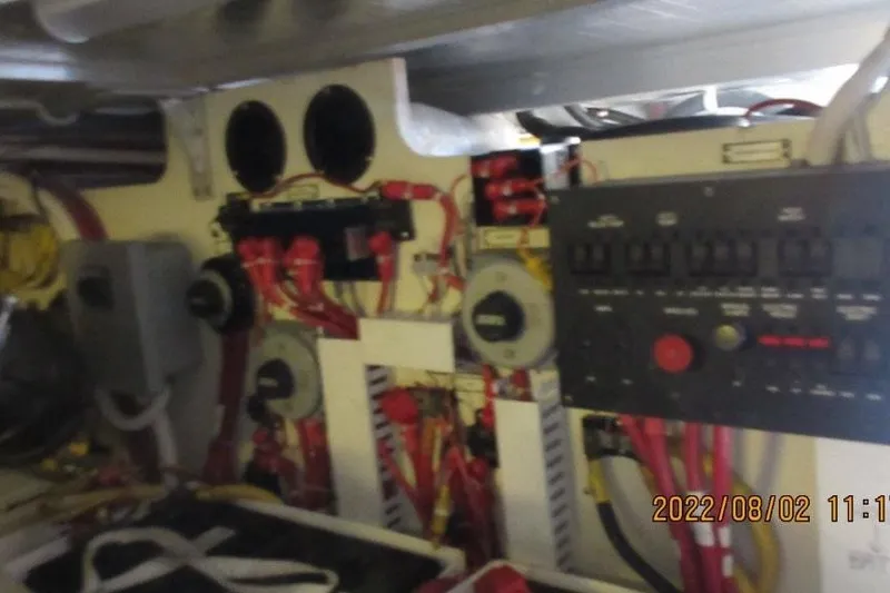 Slide: The Image of Carver Yachts 450 Voyager Pilothouse 2004 - 69