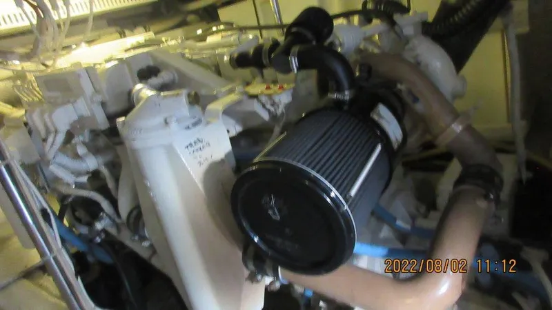 Slide: The Image of Carver Yachts 450 Voyager Pilothouse 2004 - 62