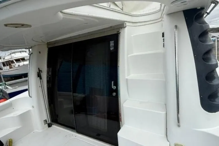 Slide: The Image of Carver Yachts 450 Voyager Pilothouse 2004 - 15