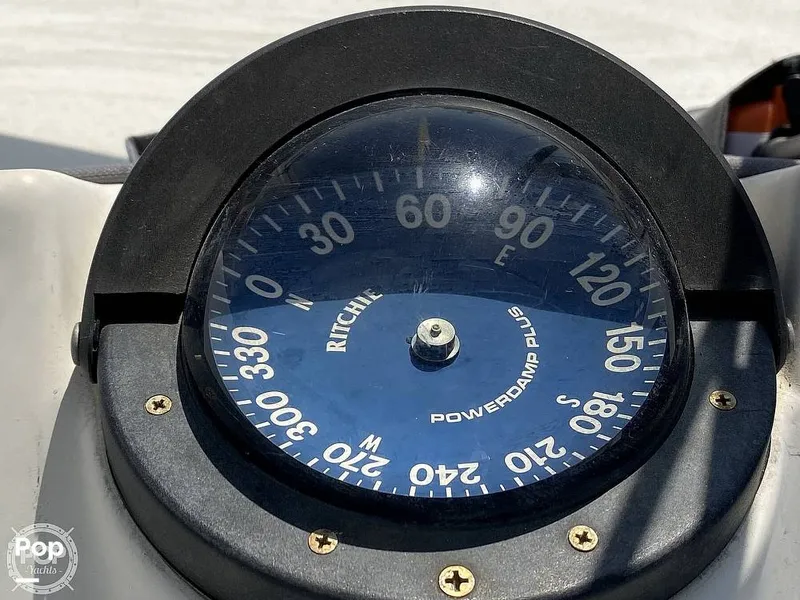 Slide: The Image of Compass - 11392377