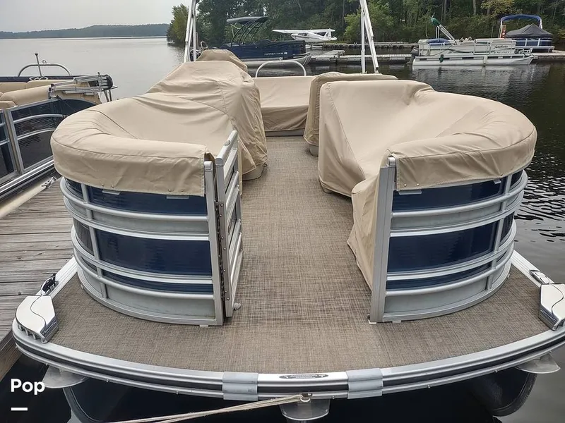 Slide: The Image of Harris Solstice 220SL 2017 - 13388653