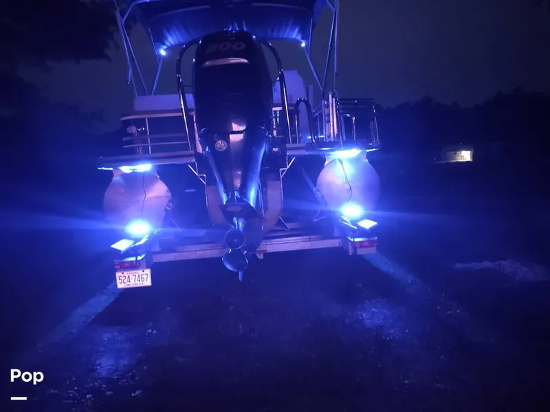 Slide: The Image of Harris Solstice 220SL 2017 - 13522576