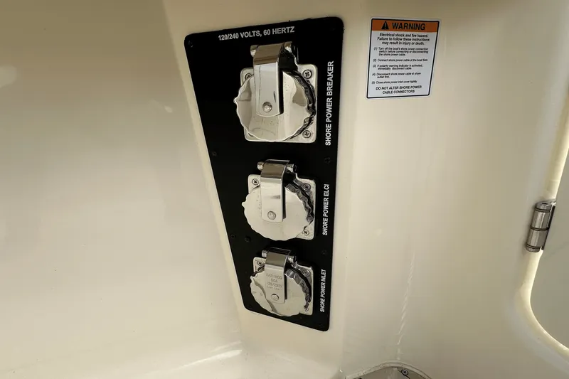 Slide: The Image of Scout 377 LXF 2025 - 10