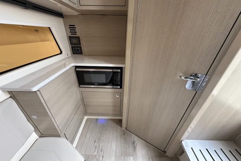 Slide: The Image of Scout 377 LXF 2025 - 37