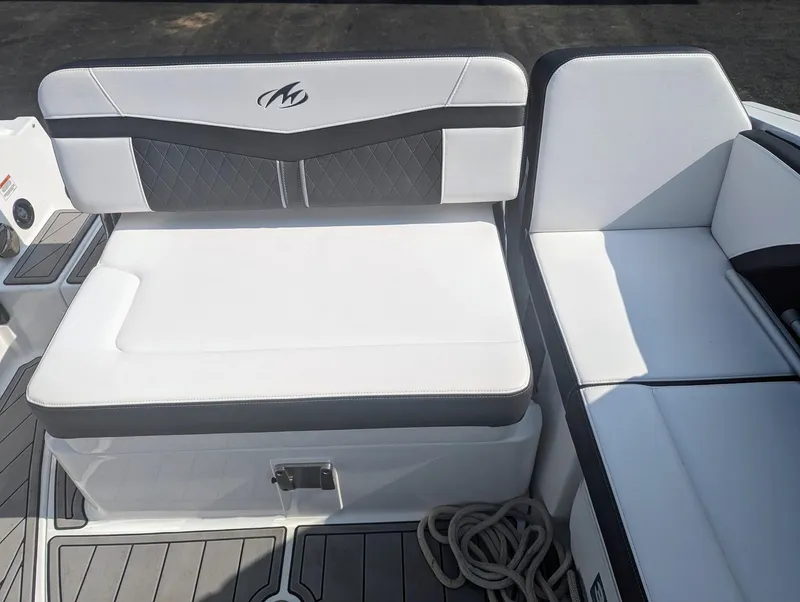 Slide: The Image of Monterey 258SS Super Sport 2022 - 5