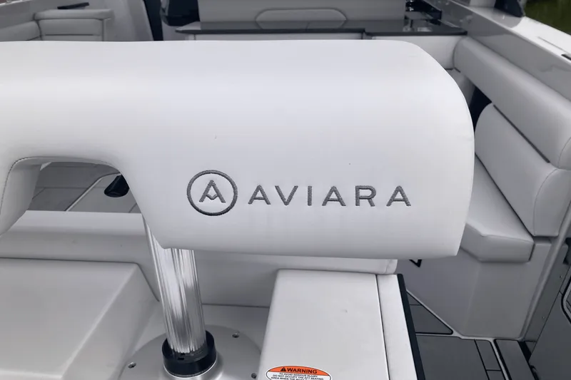 Slide: The Image of Aviara AV40 Outboard 2025 - 12