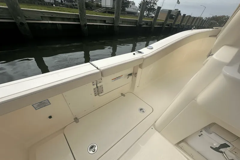 Slide: The Image of Scout 277 LXF 2025 - 17