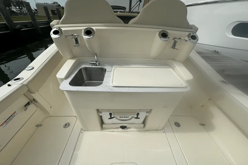 Slide: The Image of Scout 277 LXF 2025 - 19