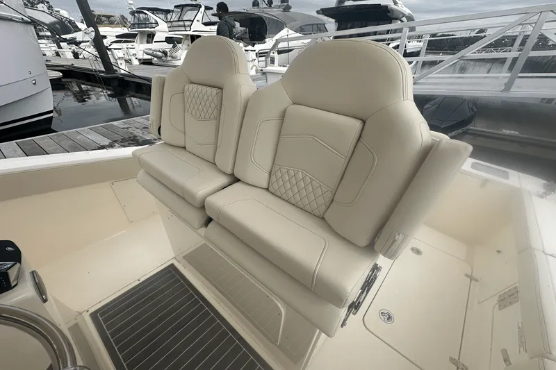 Slide: The Image of Scout 277 LXF 2025 - 26