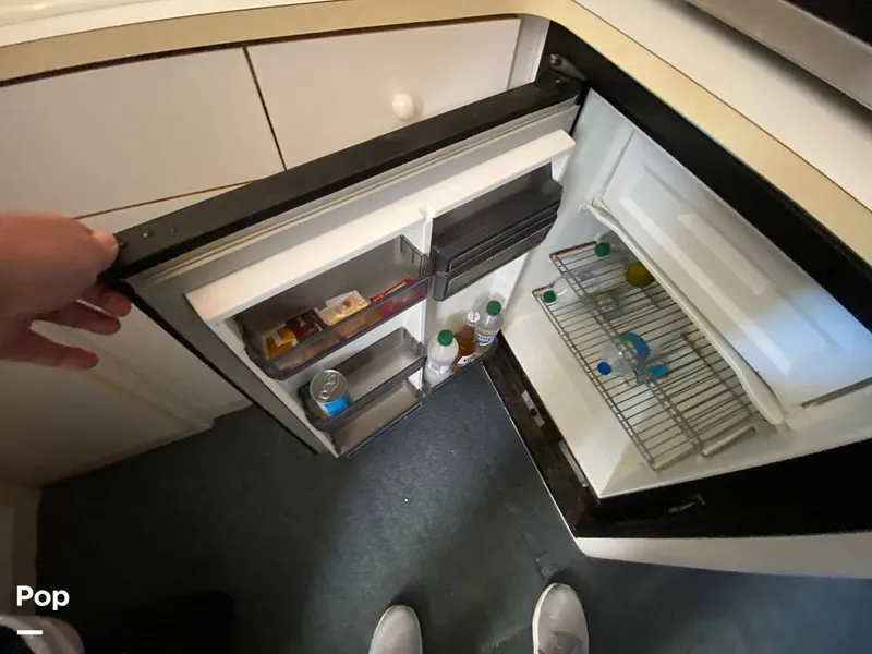 Slide: The Image of Silverton 312 Convertible 1993 - 11393128