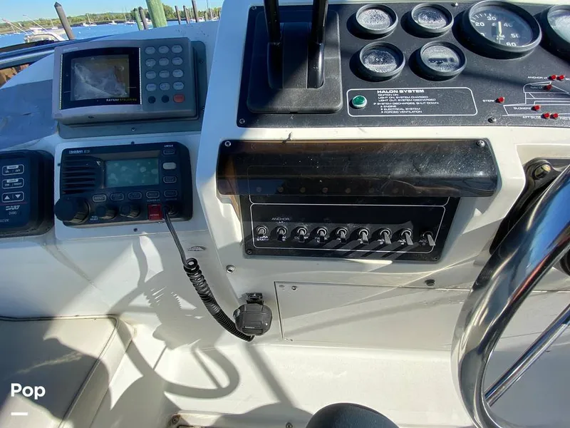 Slide: The Image of Silverton 312 Convertible 1993 - 11393171