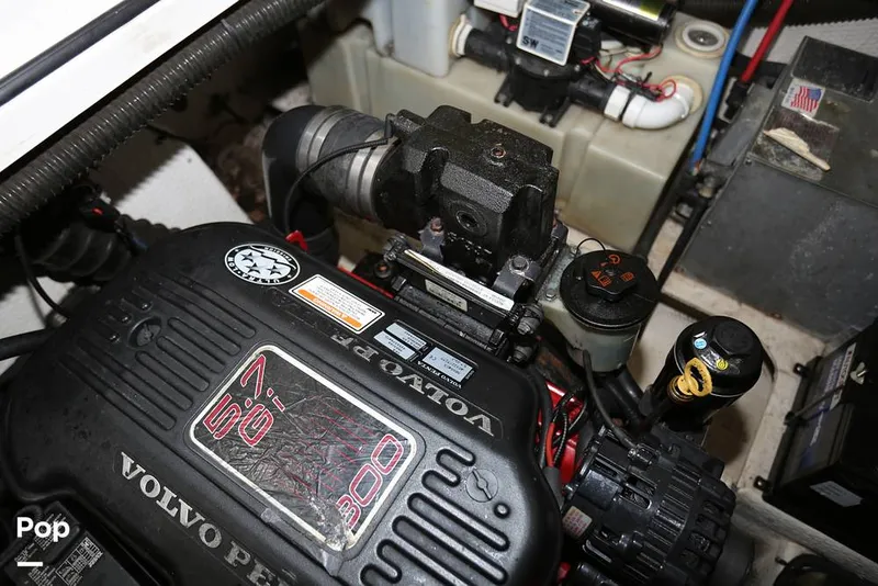 Slide: The Image of Regal 2565 Window Express 2008 - 11374923