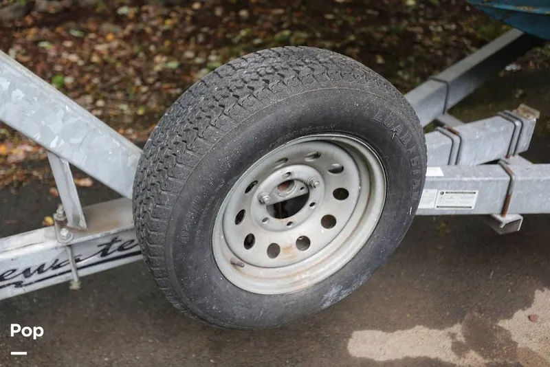 Slide: The Image of Regal 2565 Window Express 2008 - 11374948