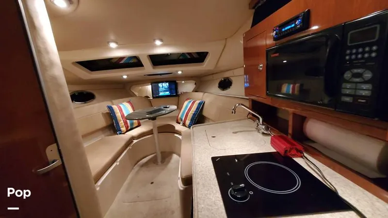 Slide: The Image of Regal 2565 Window Express 2008 - 11355649