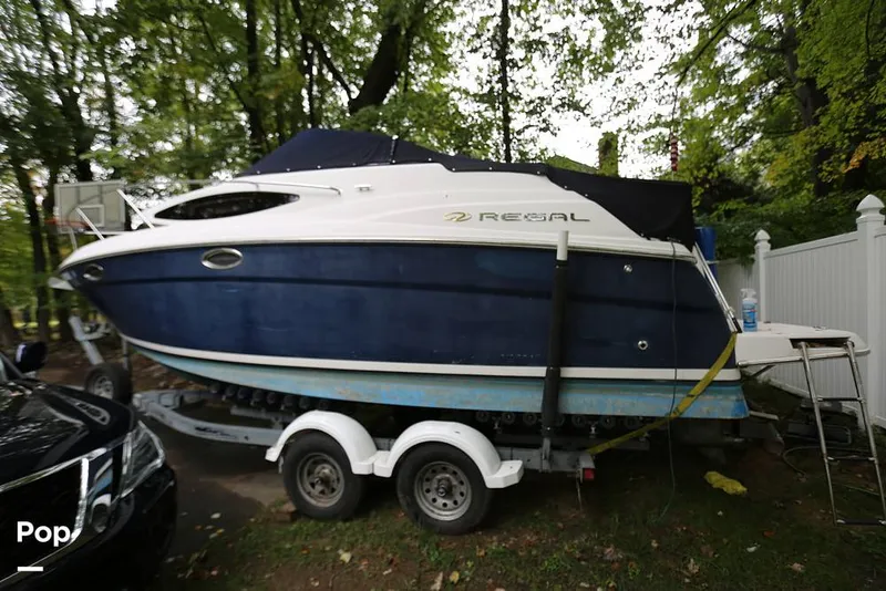 Slide: The Image of Regal 2565 Window Express 2008 - 11374808