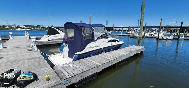 Slide: The Image of Regal 2565 Window Express 2008 - 11355645