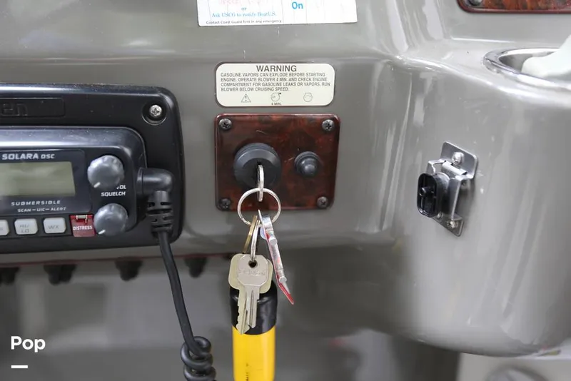 Slide: The Image of Regal 2565 Window Express 2008 - 11374866