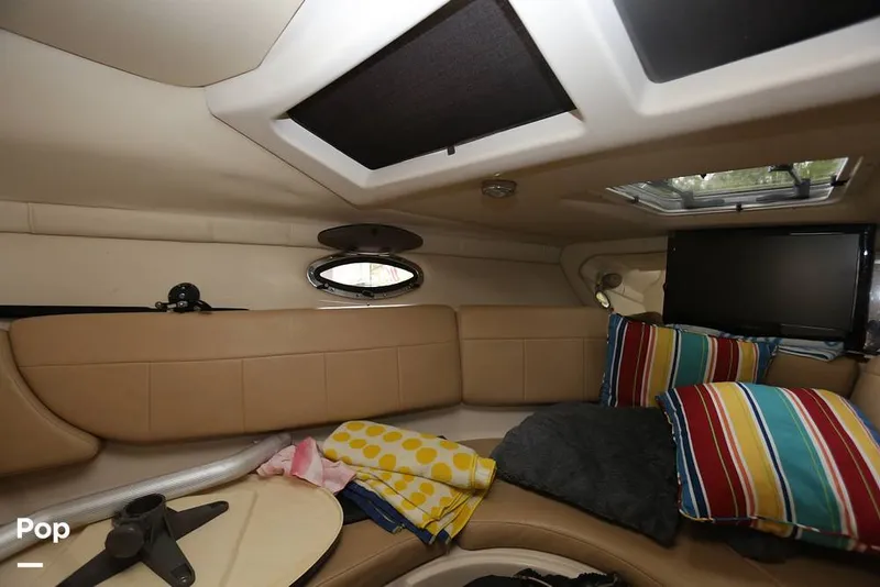 Slide: The Image of Regal 2565 Window Express 2008 - 11374878