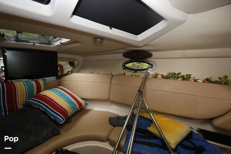 Slide: The Image of Regal 2565 Window Express 2008 - 11374877