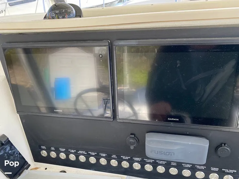 Slide: The Image of Hydra-Sports 3300 VSF Cuddy 1988 - 11408707