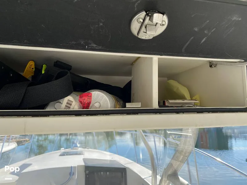 Slide: The Image of Hydra-Sports 3300 VSF Cuddy 1988 - 11408721