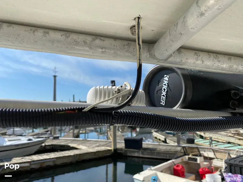 Slide: The Image of Hydra-Sports 3300 VSF Cuddy 1988 - 11408723