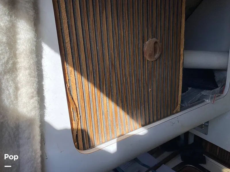 Slide: The Image of Hydra-Sports 3300 VSF Cuddy 1988 - 11408680