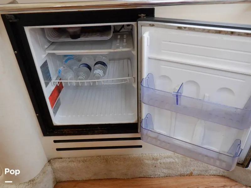 Slide: The Image of Sea Ray 310 Sundancer 1999 - 11479352