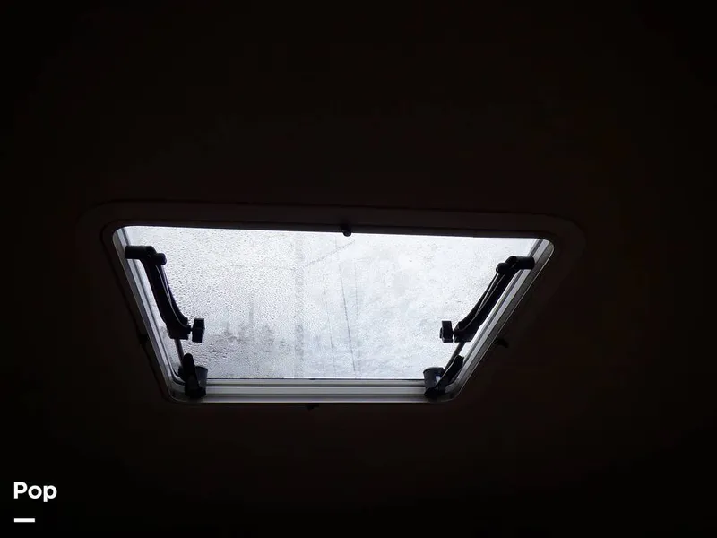 Slide: The Image of Sea Ray 310 Sundancer 1999 - 11479442