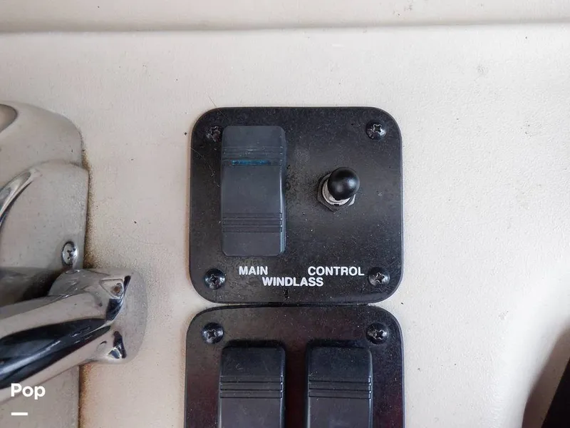 Slide: The Image of Sea Ray 310 Sundancer 1999 - 11479311