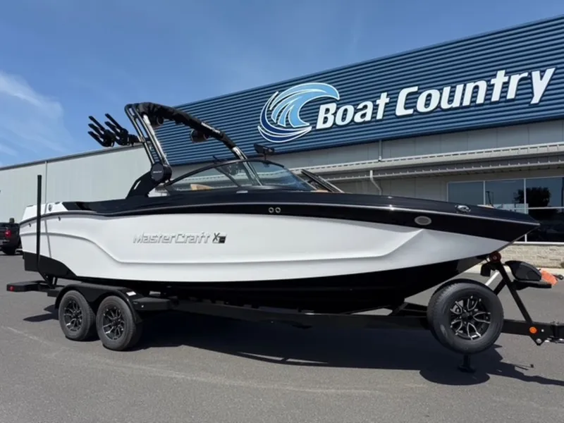 Slide: The Image of MasterCraft XT24 2025 - 2