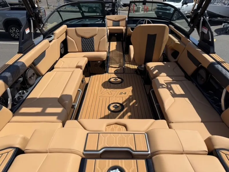 Slide: The Image of MasterCraft XT24 2025 - 10