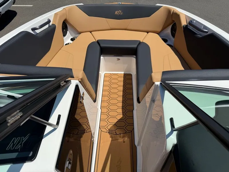 Slide: The Image of MasterCraft NXT22 2025 - 14