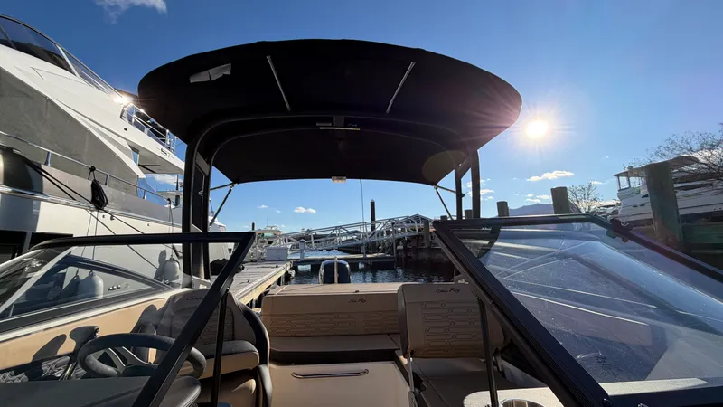 Slide: The Image of Sea Ray SPX 190 Outboard 2025 - 50