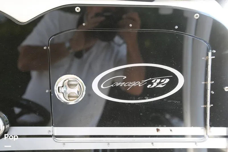 Slide: The Image of Concept Boats 32FE 2011 - 11418952