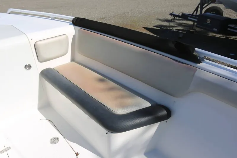 Slide: The Image of Concept Boats 32FE 2011 - 11418808