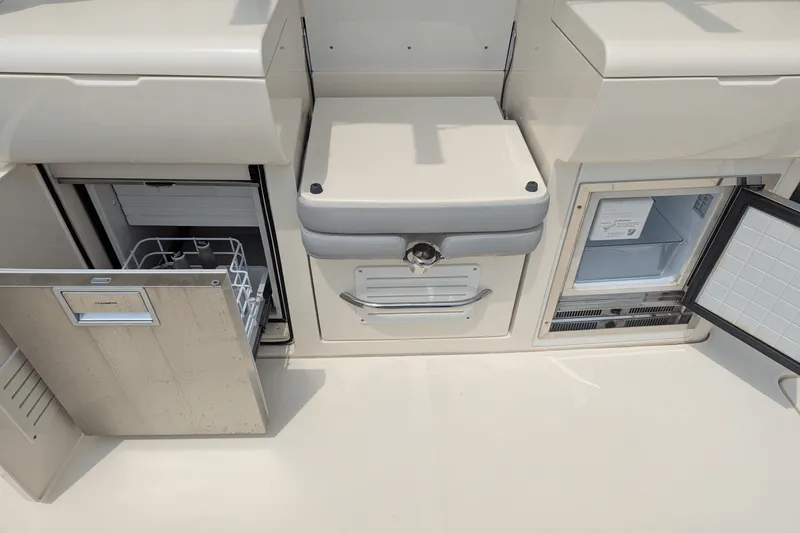 Slide: The Image of Scout 420 LXF 2020 - 14