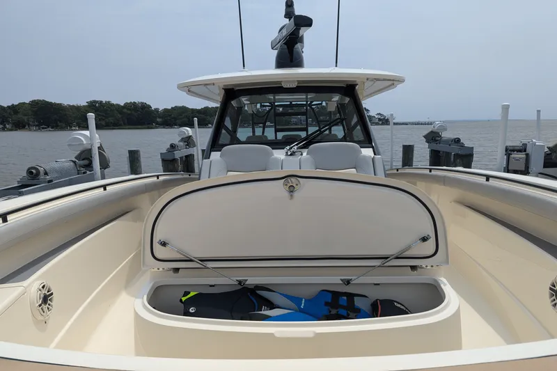 Slide: The Image of Scout 420 LXF 2020 - 29