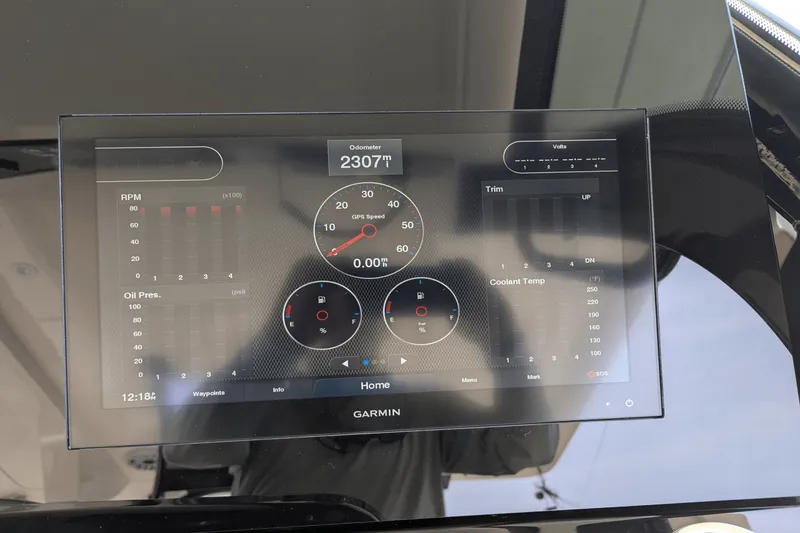 Slide: The Image of Scout 420 LXF 2020 - 42