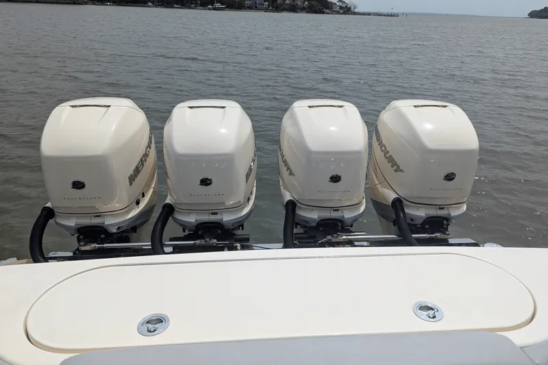 Slide: The Image of Scout 420 LXF 2020 - 5