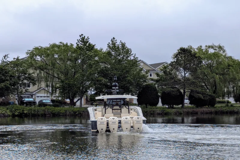 Slide: The Image of Scout 420 LXF 2020 - 58