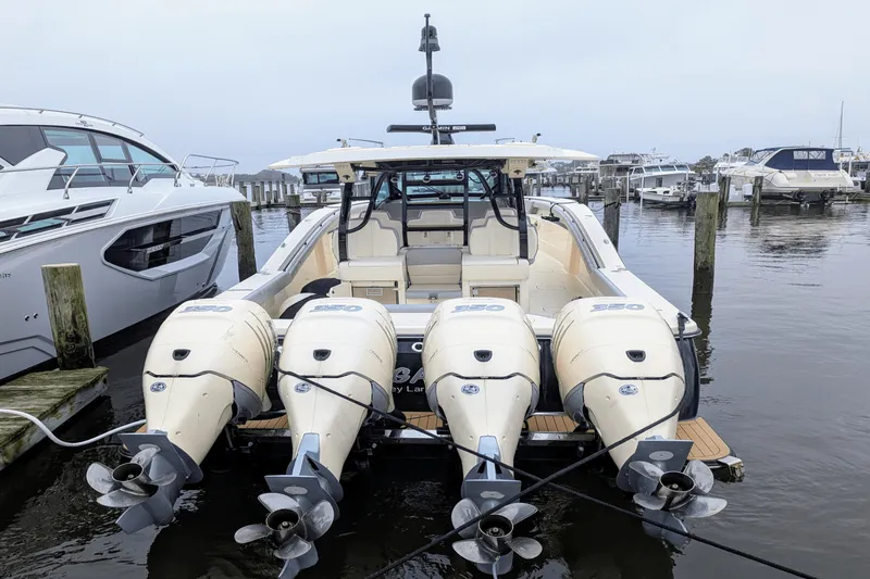 Slide: The Image of Scout 420 LXF 2020 - 59