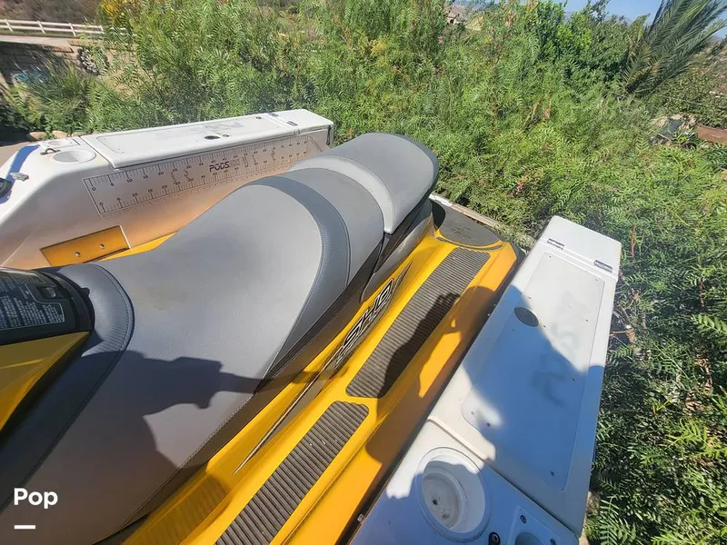 Slide: The Image of Yamaha FX SHO and FZS SHO 2013 - 11468956