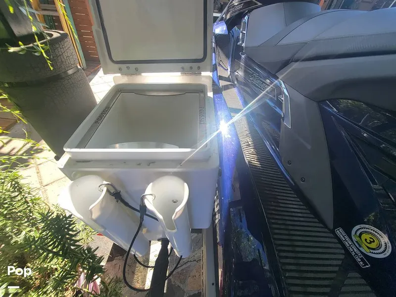 Slide: The Image of Yamaha FX SHO and FZS SHO 2013 - 11468960