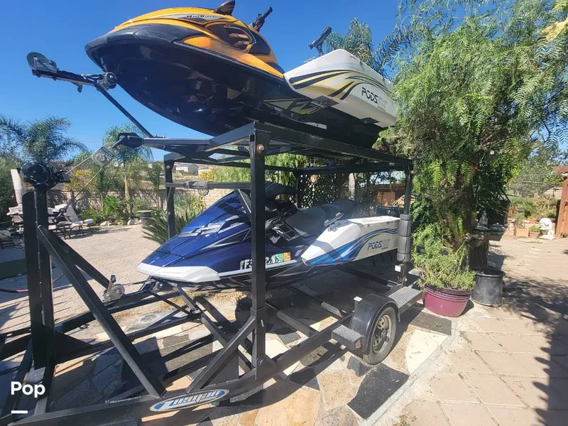 Slide: The Image of Yamaha FX SHO and FZS SHO 2013 - 11517993