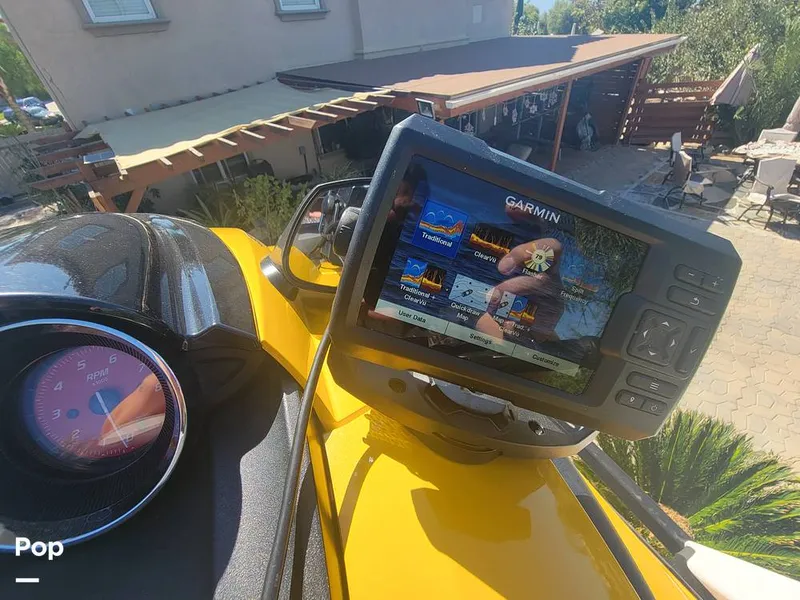 Slide: The Image of Yamaha FX SHO and FZS SHO 2013 - 11468941